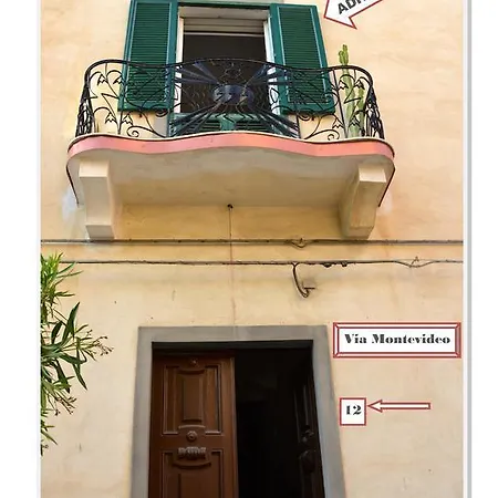 Camera Adhara * Tropea